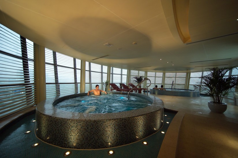 Songjiang New Century Grand Hotel